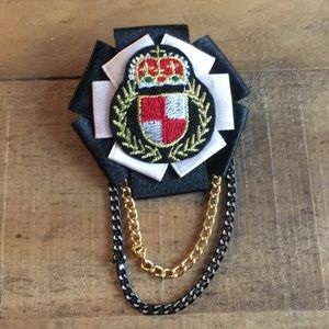 College look clip on patch